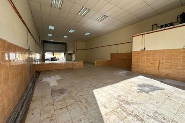 Gelang Patah Terrace Factory For Rent