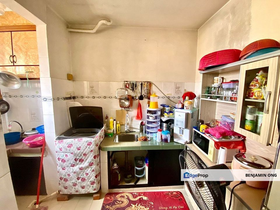 Taman Daya Flat For Sale, Johor, Johor Bahru