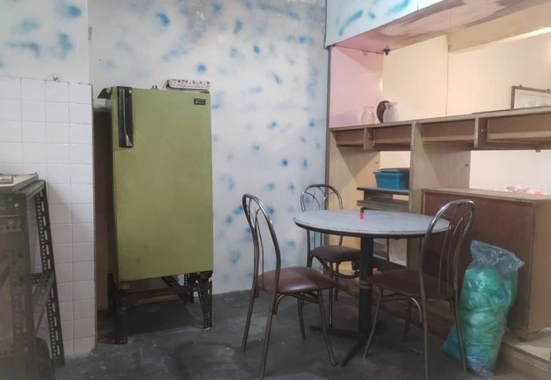 Flat Taman Ungku Tun Aminah