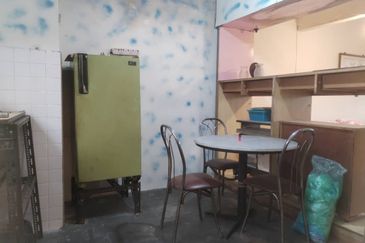 Flat Taman Ungku Tun Aminah