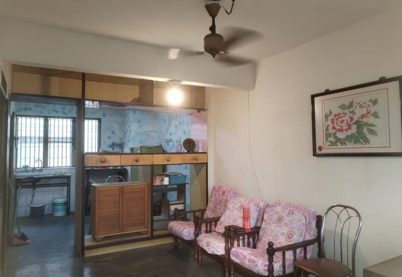 Flat Taman Ungku Tun Aminah