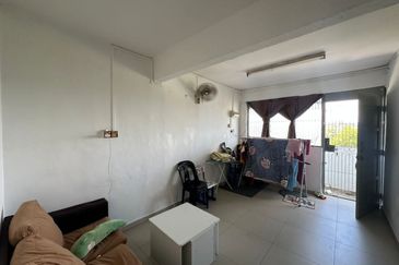 Flat Taman Ungku Tun Aminah