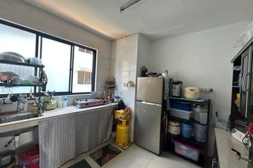 Flat Taman Ungku Tun Aminah