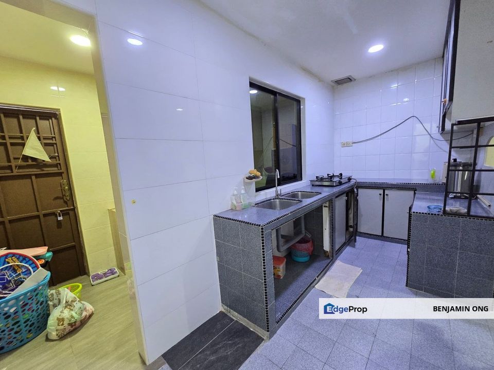 Taman Universiti Single Storey Low Cost For Sale, Johor, Skudai