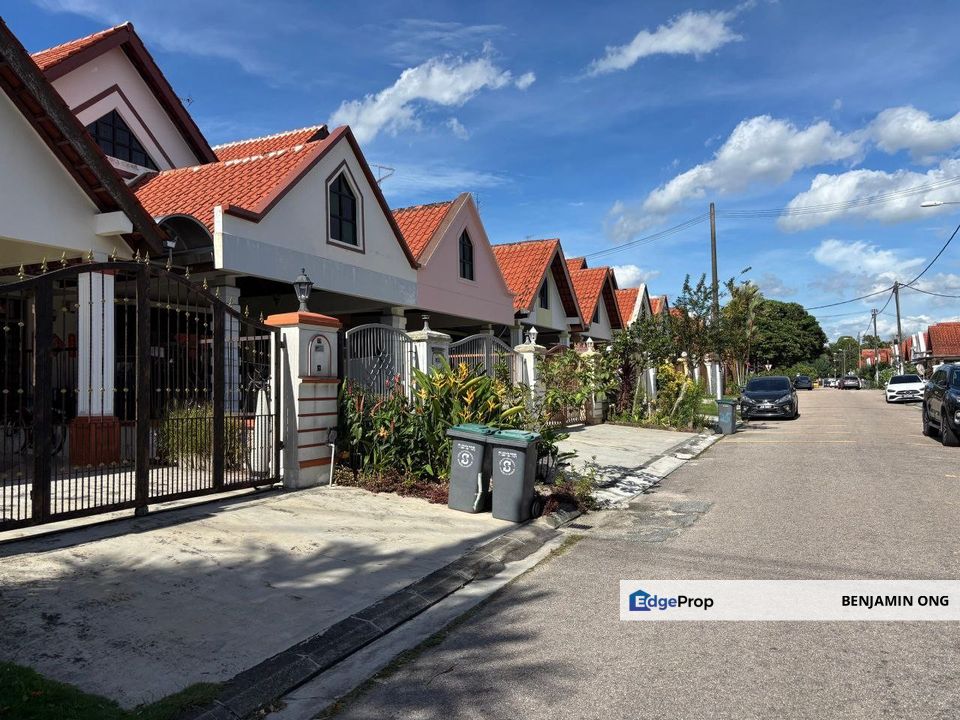 Pelangi Indah Fully Renovated Terrace House For Sale, Johor, Ulu Tiram