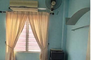 Taman Pulai Utama Flat