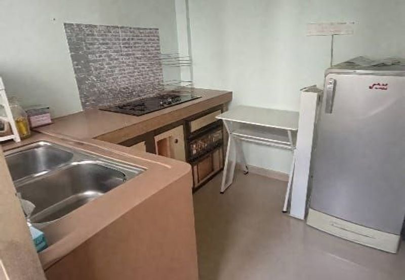 Taman Pulai Utama Flat