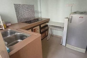 Taman Pulai Utama Flat