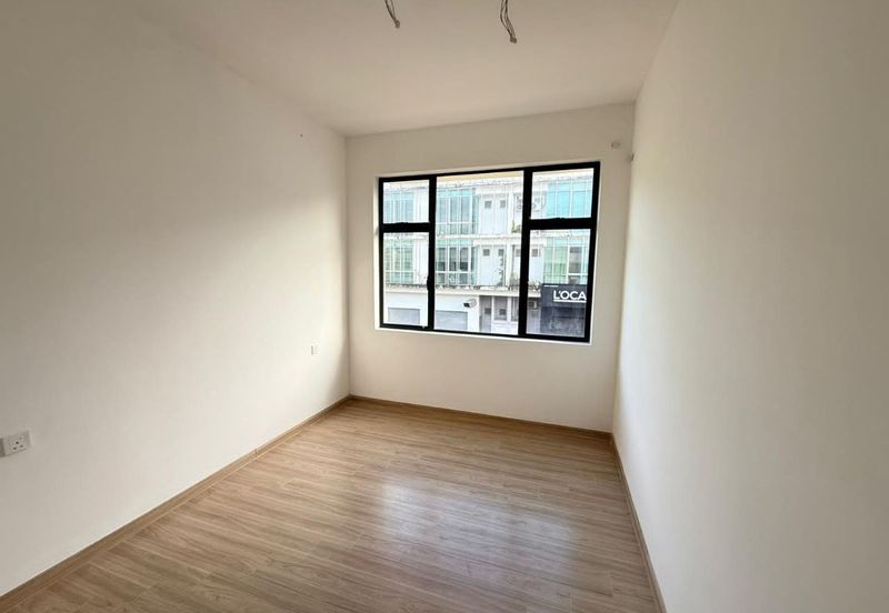 Laman Harmoni @ Country Garden Central Park