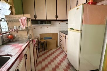 The Astaka @ 1 Bukit Senyum