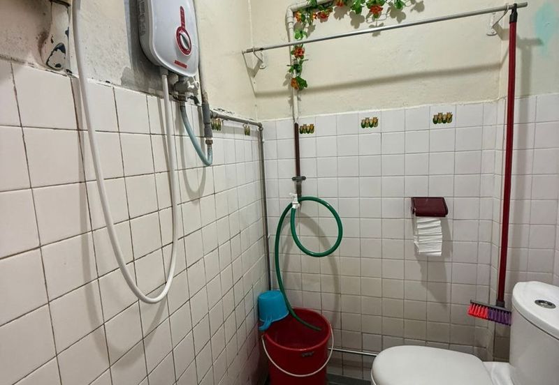 The Astaka @ 1 Bukit Senyum