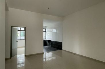 Kulai Kelapa Sawit Taman Sawit Ria Single Storey Semi D