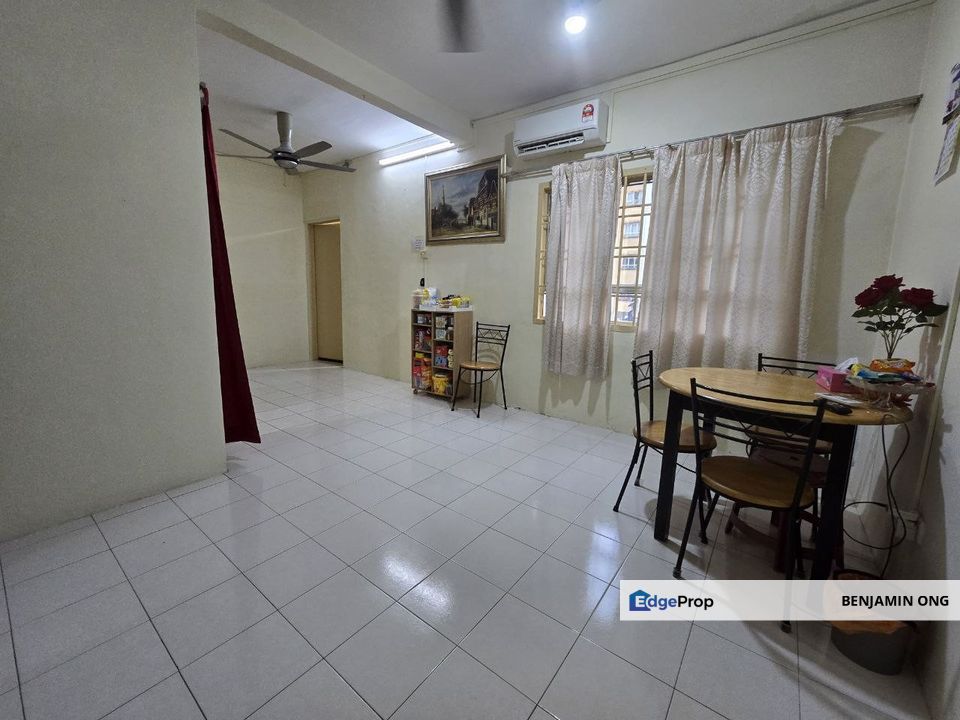 JB Town Seri Setanggi Flat Room For Rent, Johor, Johor Bahru