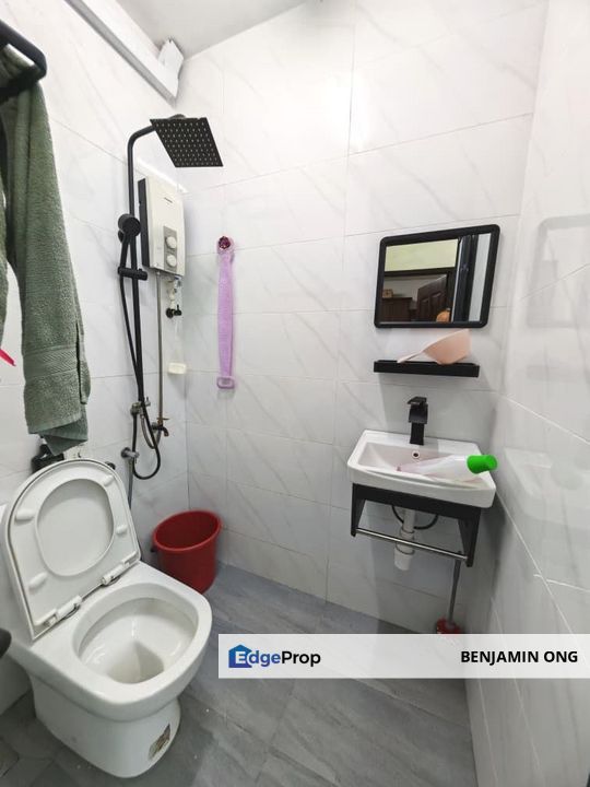 Bukit Mewah Fully Renovated 2 Storey Terrace House For Sale , Johor, Tampoi