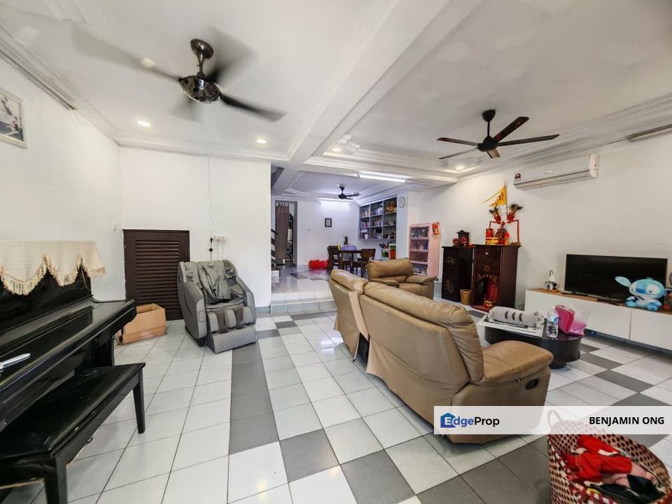 Bukit Mewah Fully Renovated 2 Storey Terrace House For Sale , Johor, Tampoi