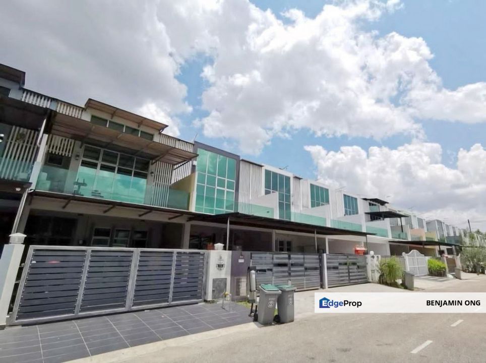 Mount Austin Jp Perdana 2 Storey Unblock View, Johor, Johor Bahru