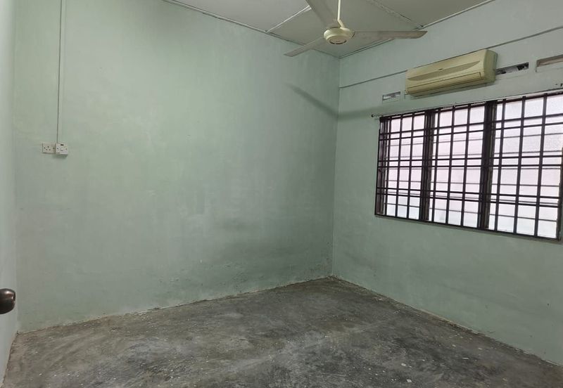 Gelang Patah Single Storey Terrace House For Sale 