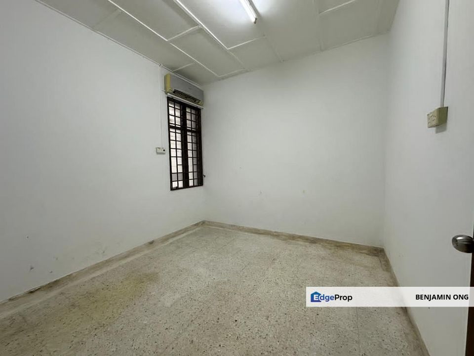 Skudai Tun Aminah Single Storey Terrace House For Rent18000, Johor, Skudai