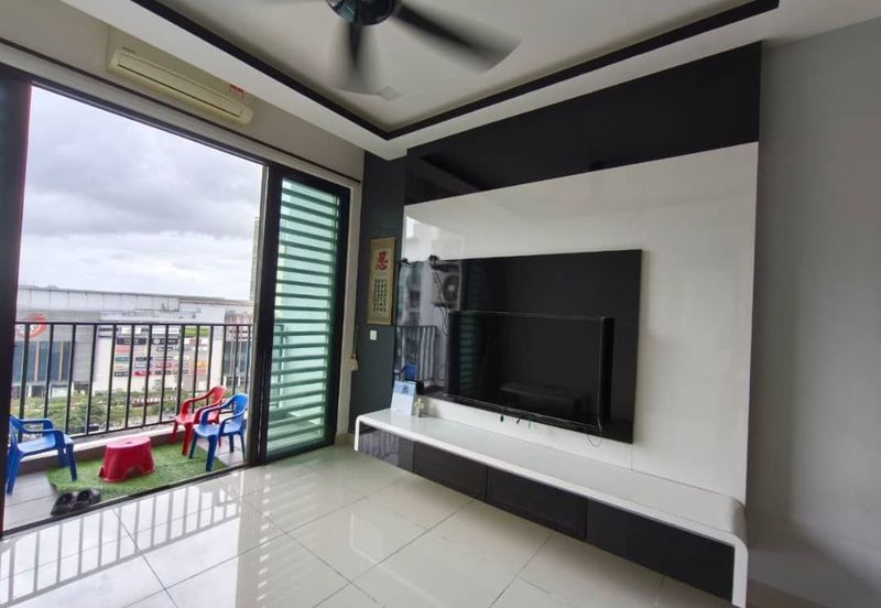 Dedaun Hijau (Greenfield Regency)