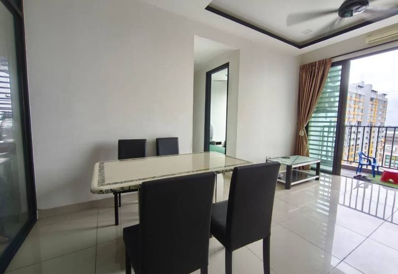 Dedaun Hijau (Greenfield Regency)