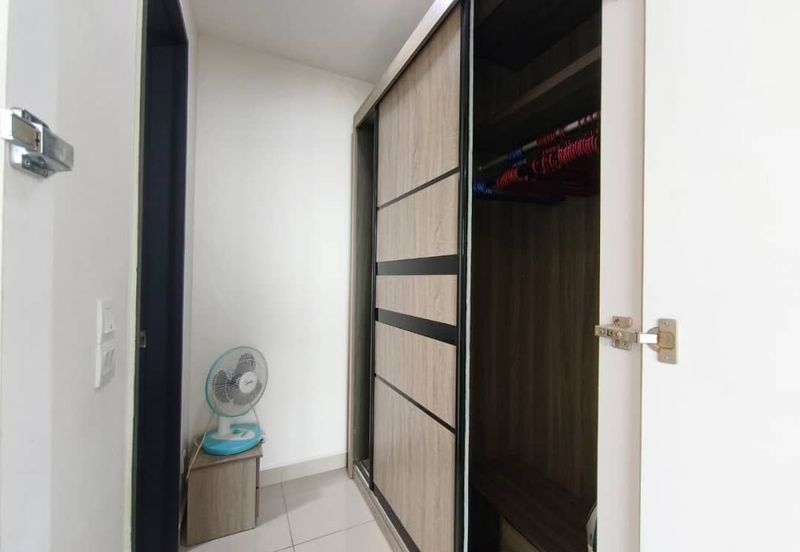 Dedaun Hijau (Greenfield Regency)