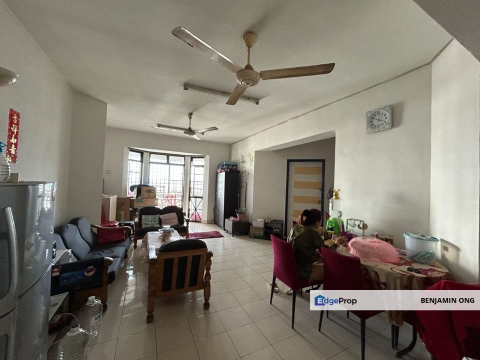 Stulang Laut Condominium Tanjung Puteri For Sale, Johor, Johor Bahru
