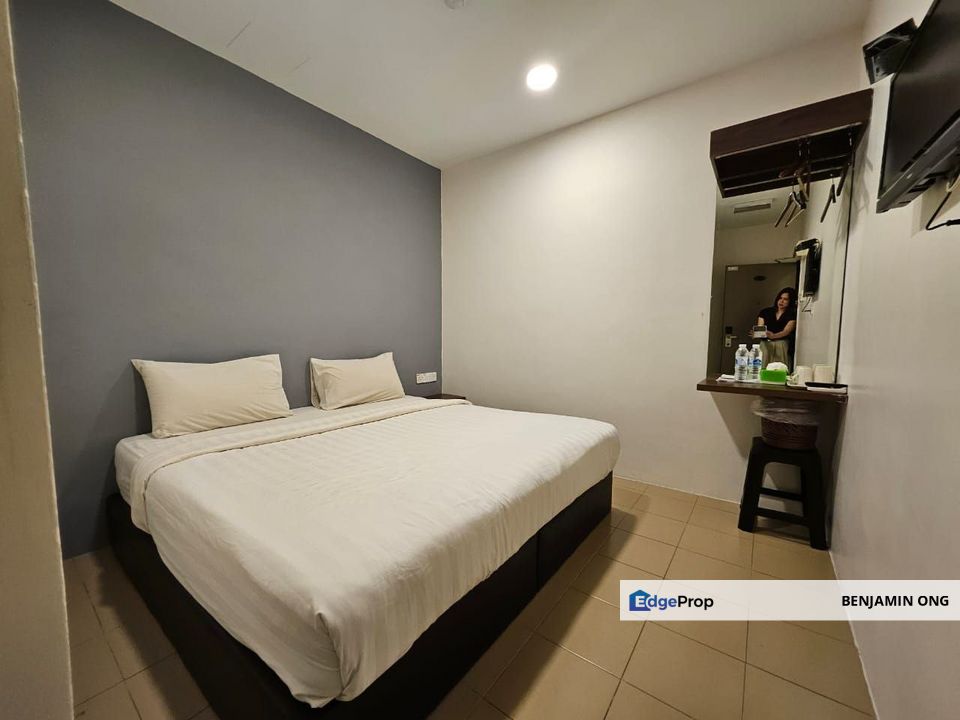 Skudai Tun Aminah Hotel For Sale, Johor, Johor Bahru