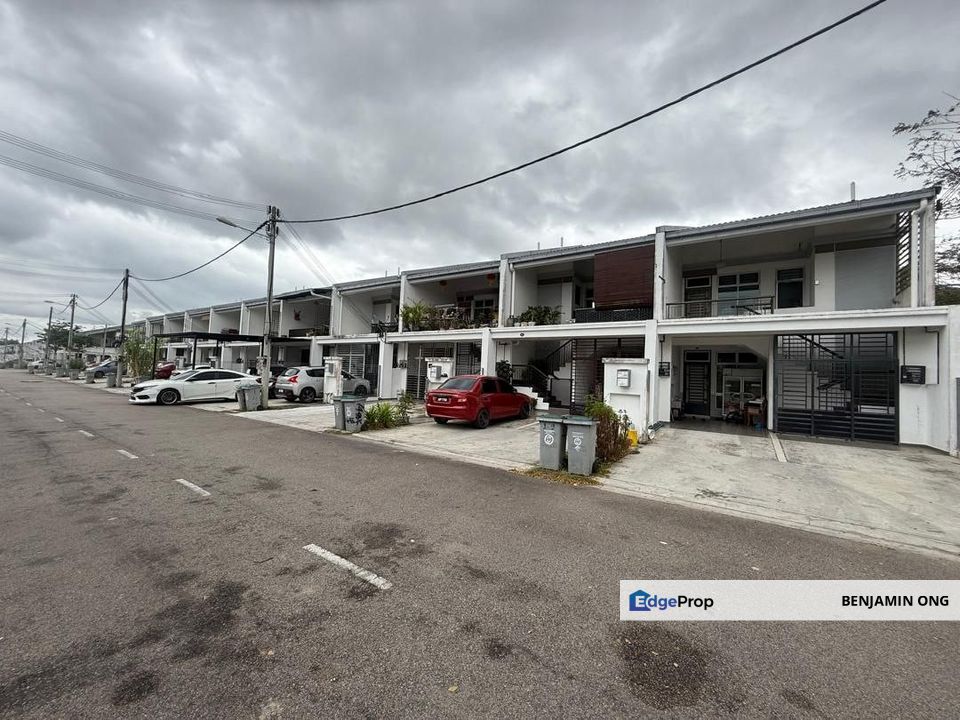 Bandar Cemerlang Ground Floor Townhouse For Rent, Johor, Ulu Tiram
