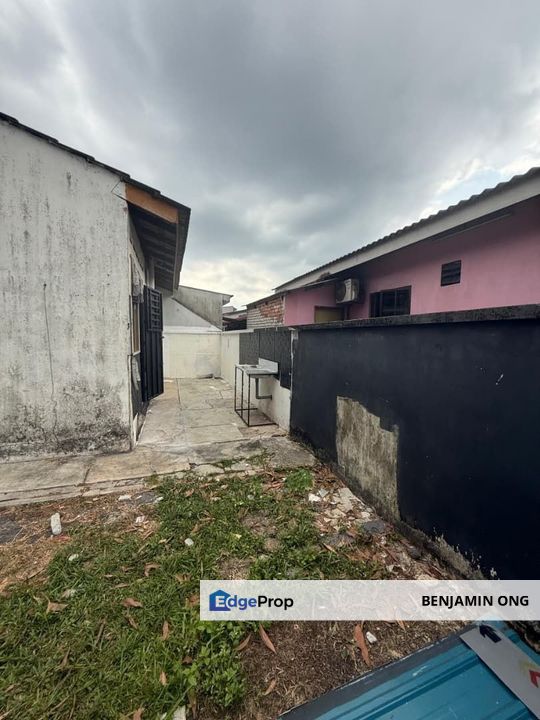 Taman Universiti Low Cost Corner Lot Skudai , Johor, Skudai