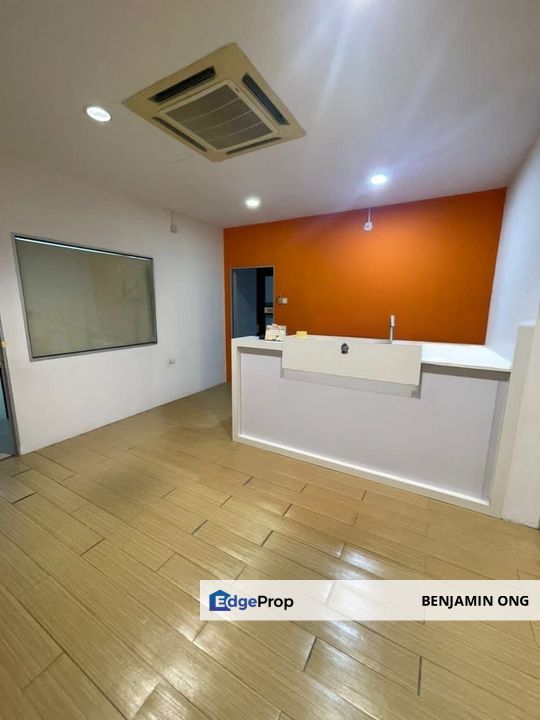 Taman Gaya 1st Floor Renovated Office For Rent, Johor, Ulu Tiram