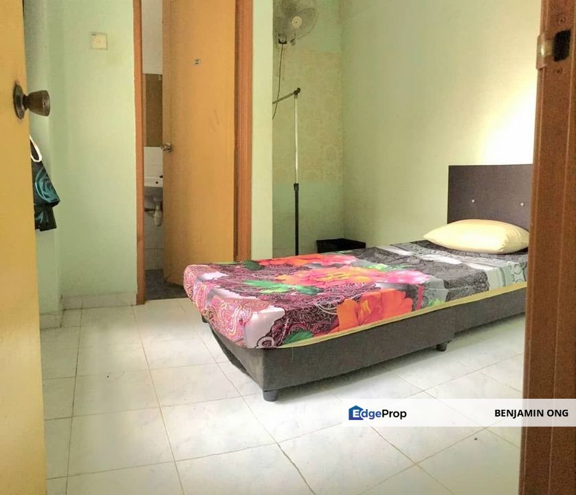 Tampoi Dwi Mahkota Apartment Penthouse For Sale, Johor, Johor Bahru