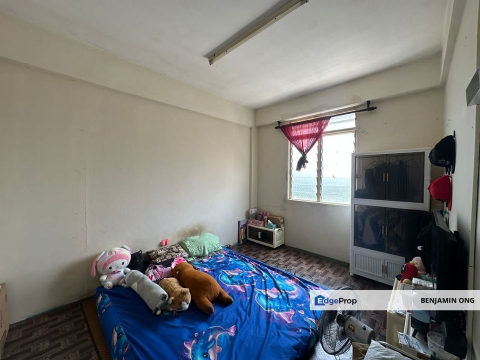 Pelangi Indah Flat For Sale, Johor, Ulu Tiram