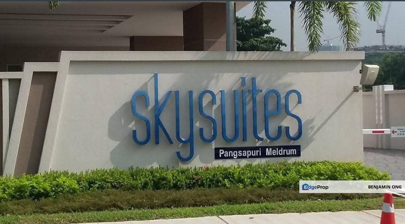 Jb Town Skysuites Meldrum Hills For Sales, Johor, Johor Bahru