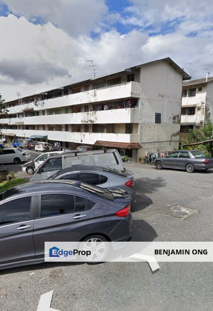 Taman Ungku Tun Aminah Low Cost Flat , Johor, Johor Bahru