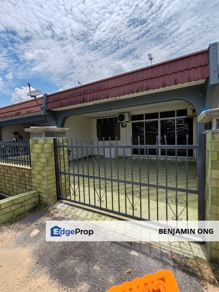 Tun aminah skudai single storey house, Johor, Skudai