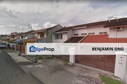 Jb town taman pelangi house for rent, Johor, Johor Bahru