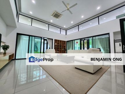 Bungalow With Huge Space And Swimming Pool, Johor, Gelang Patah