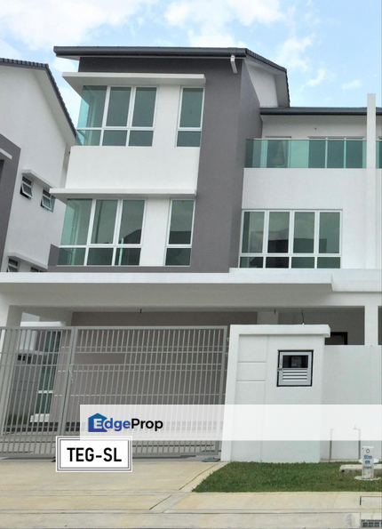 Cheapest Azumi Ambang Botanic 40x90 3 Sty Semi D Gated Guard, Selangor, Port Klang