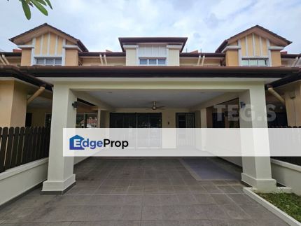 Facing Field Renovated Extend Kemuning Bayu 22x75 2 Sty Kota Kemuning, Selangor, Shah Alam