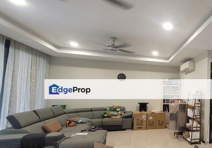 Fully Renovated 2.5 Storey Link Condo Ken Rimba 3 Car Park Tip Top Con, Selangor, Shah Alam