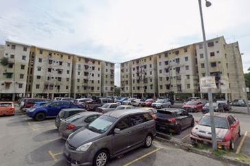 Flat Kelompok Camar (Port Klang)