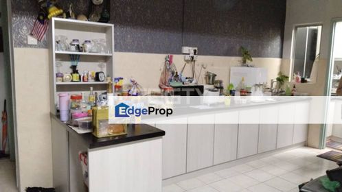 Lower Floor Renovated Bayu Villa Apartment Klang Gated Guarded, Selangor, Klang