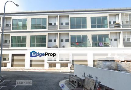 Facing Main Road 22x75 Bandar Bestari 3 Sty Shoplot Bayuemas Klang, Selangor, Klang