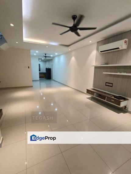 Full Renovated Extend Cogan Bukit Raja 2 Storey Klang Gated Guarded, Selangor, Klang