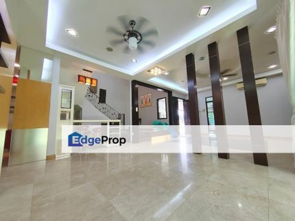 Fully Renovated Tip Top Condition Glenmarie Cove 2 Sty Semi D Klang, Selangor, Port Klang