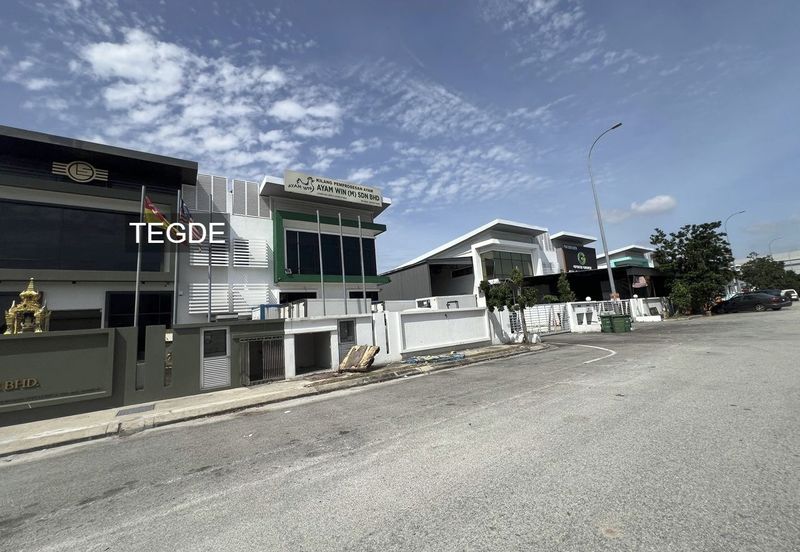 Bandar Bukit Raja @Taipan