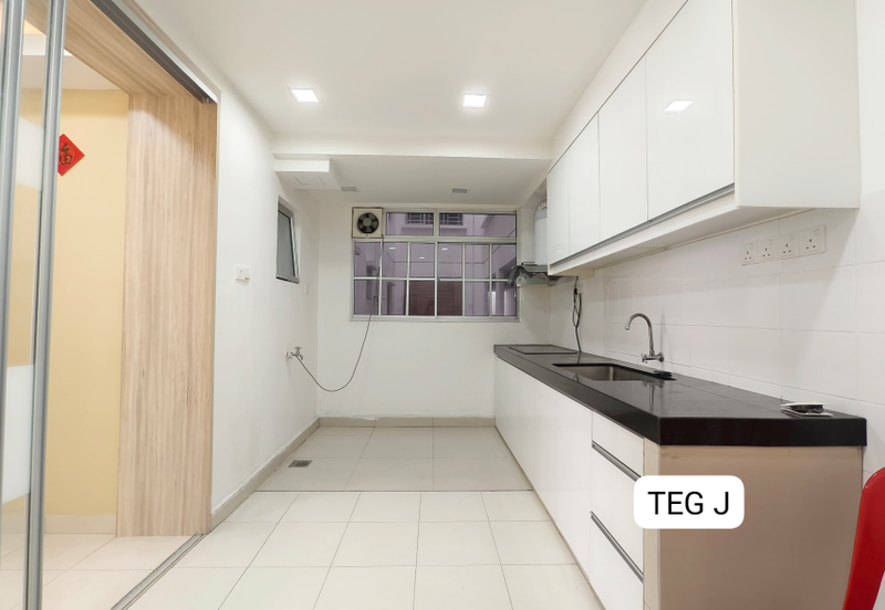 Seri Baiduri Apartments @ Setia Alam