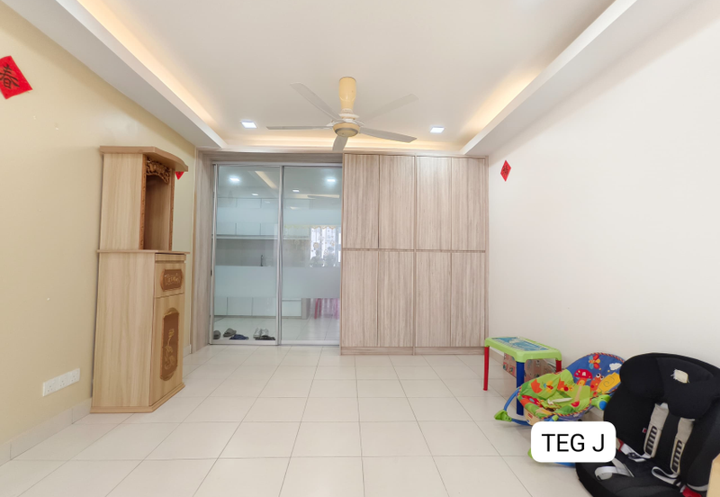 Seri Baiduri Apartments @ Setia Alam