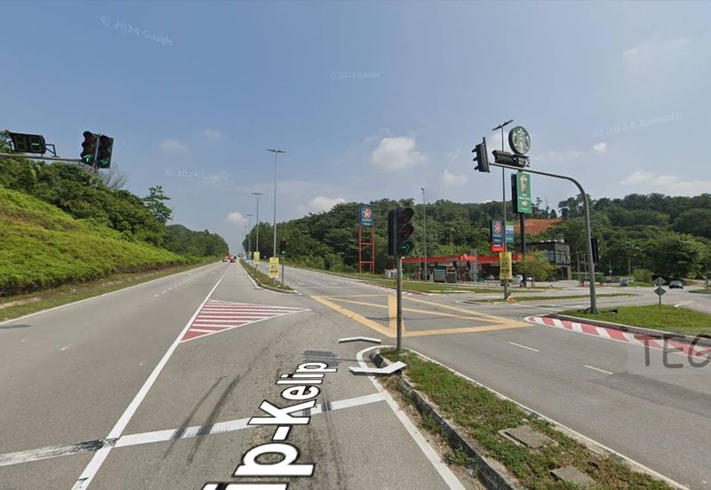 Jalan Bukit Cherakah 