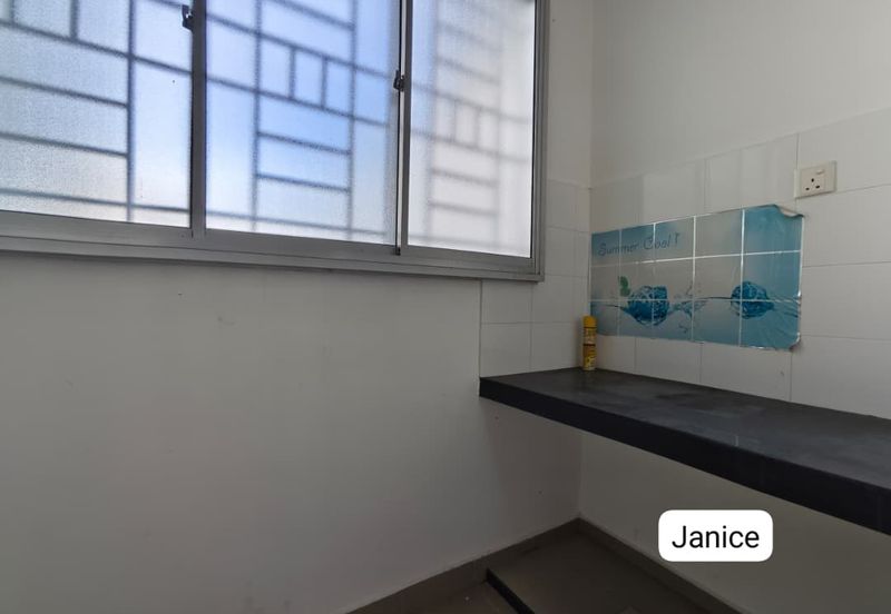 Seri Baiduri Apartments @ Setia Alam